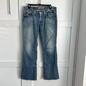 Big Star mid rise jeans. Size 29 long